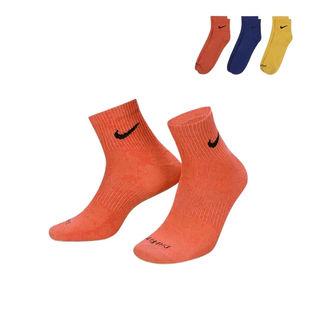 Nike Men's and Women's Thick-Pile Terry-Sole Sports Socks: Non-Slip, Comfortable, and Breathable SK0118-010
