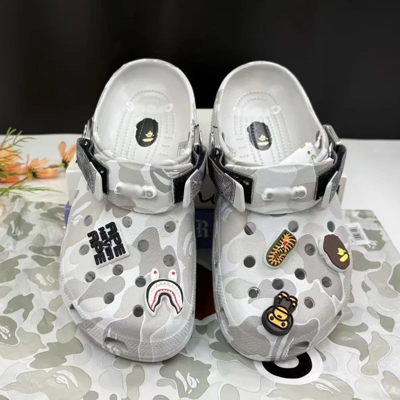 Camouflage-style Couple's Sandals Casual Ankle-Wrap Eva Flip Flops Shoes Outdoor Beach Holey Shoes Cartoon Slippers Men Sandals